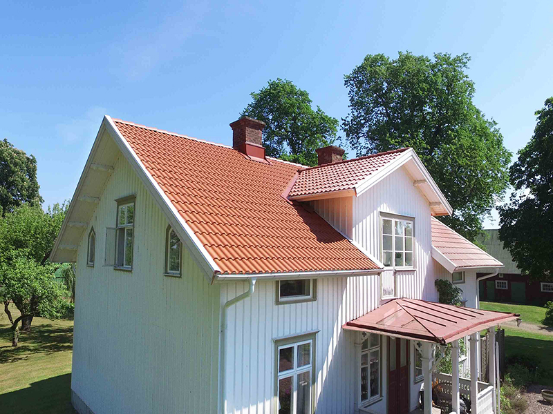 5. Taklaggning Takrenovering Takbyten enebyberg stockholm.jpg